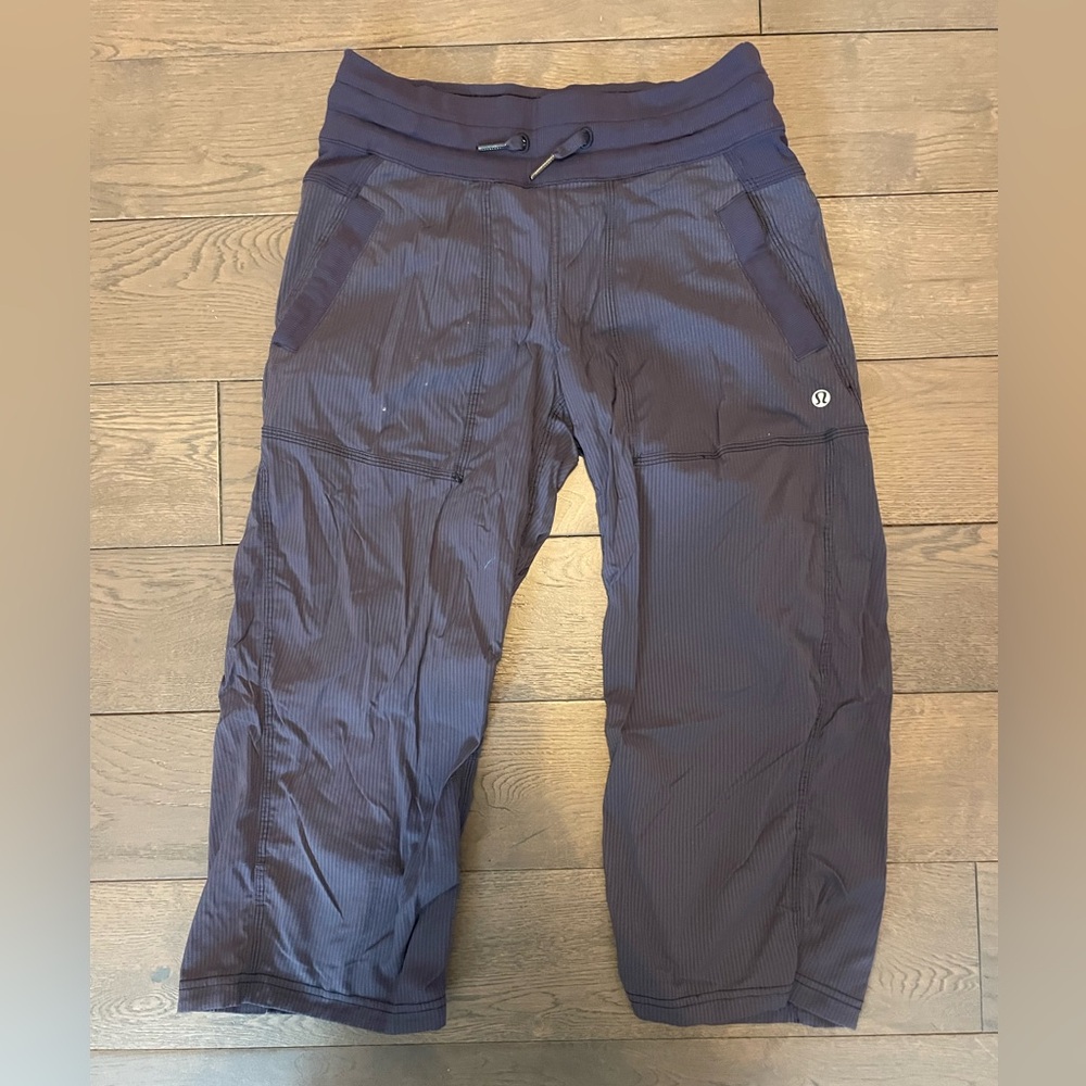 lululemon athletica Navy Cropped Pants